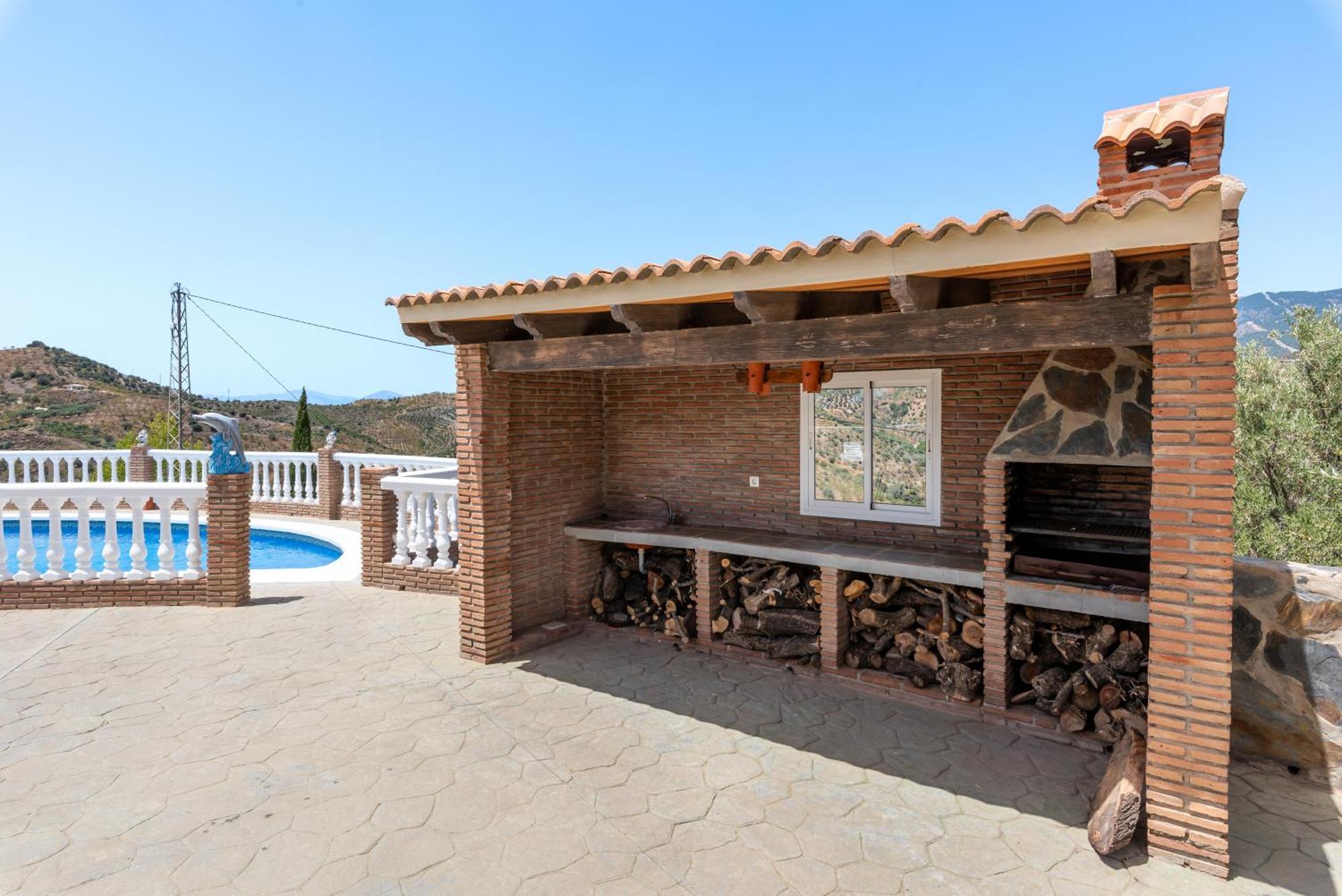 Ferienhaus Acogedora Con Piscina, Barbacoa, Chimenea Y Vistas A La Sierra